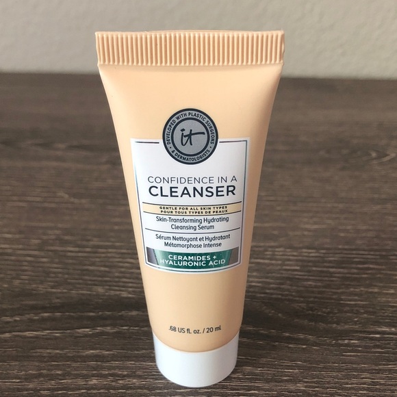 ❤️$7 IT Cosmetics Confidence in a Cleanser 20ml - Picture 1 of 3